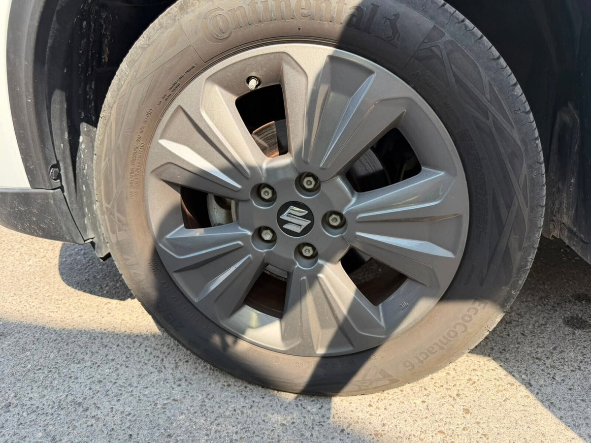 Suzuki Vitara 1.4 Hybrid A/T 4WD AllGrip Starview (8)