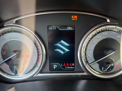 Suzuki Vitara 1.4 Hybrid A/T 4WD AllGrip Starview (9)