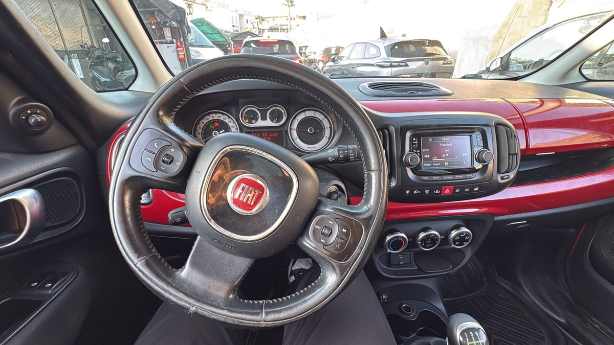 Fiat 500L 1.4 T-Jet 120 CV GPL Lounge (4)