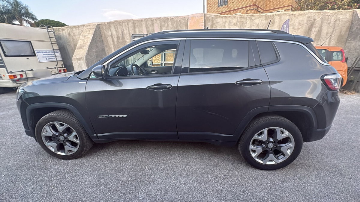 Jeep Compass 2.0 Multijet II 4WD Limited (4)
