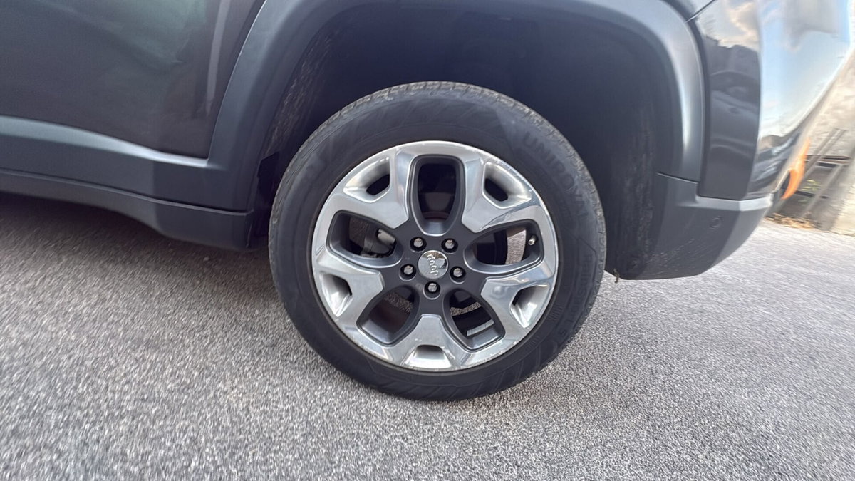 Jeep Compass 2.0 Multijet II 4WD Limited (7)