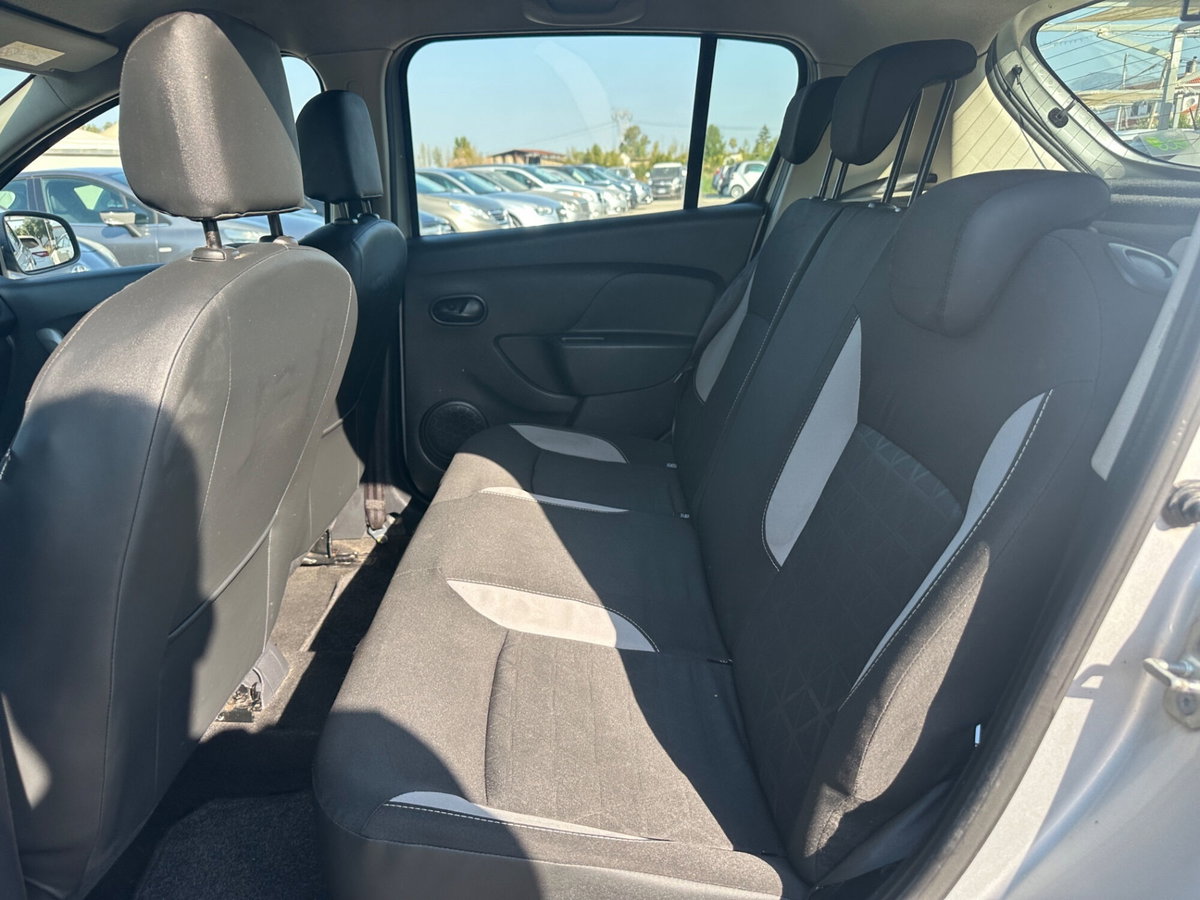 Dacia Sandero Stepway 1.5 dCi 8V 90CV Start&Stop (11)