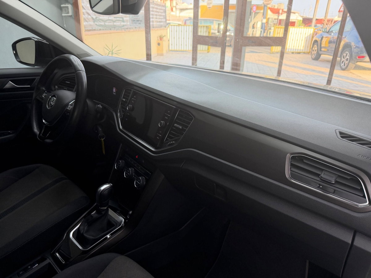 Volkswagen T-Roc 1.5 TSI ACT Advanced BlueMotion Technology (15)
