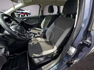 Ford Focus Station Wagon 1.6 TDCi 115 CV SW (13)