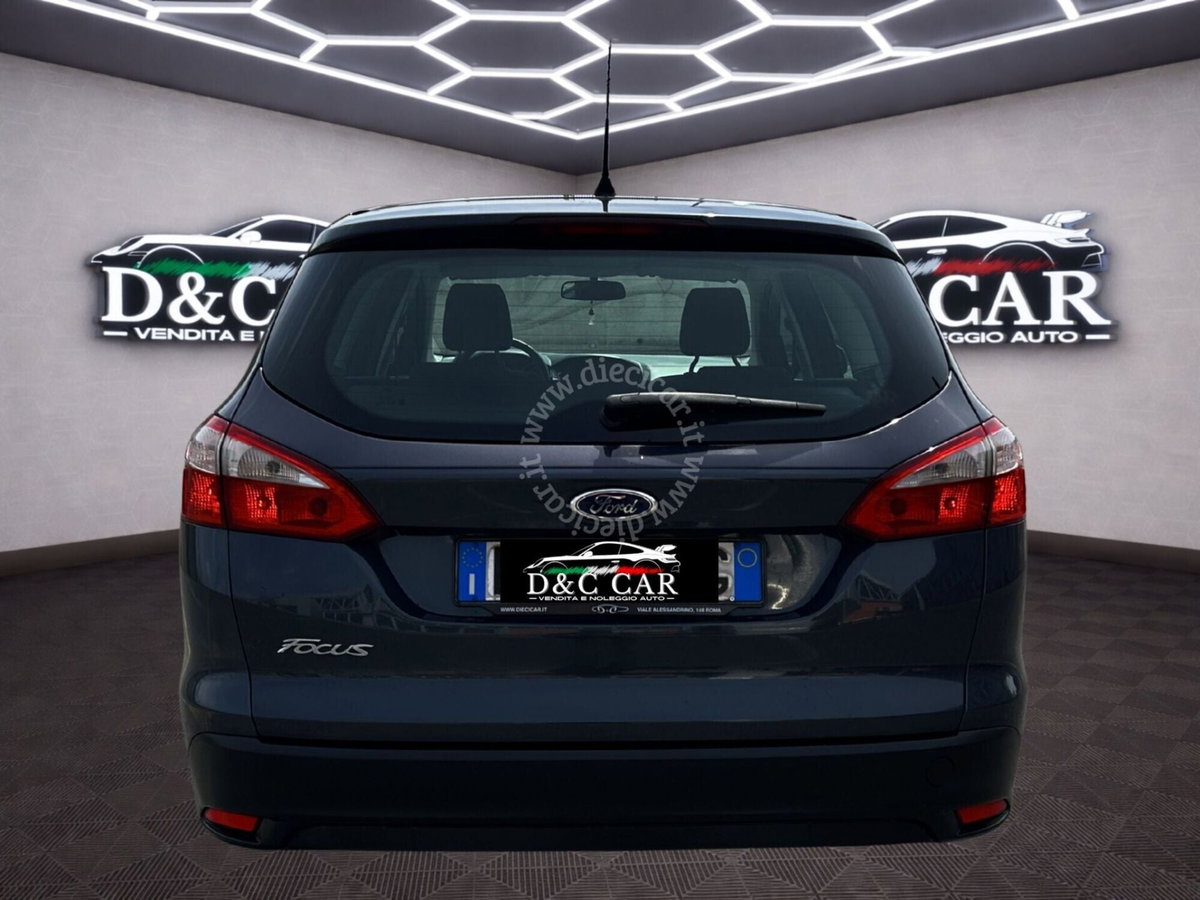 Ford Focus Station Wagon 1.6 TDCi 115 CV SW (5)