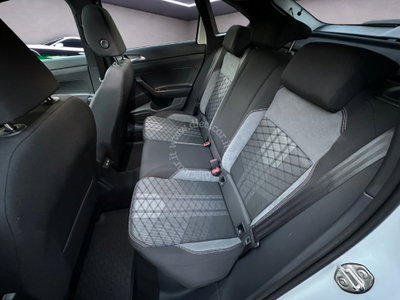 Volkswagen Taigo 1.0 tsi R-Line 115cv dsg (13)