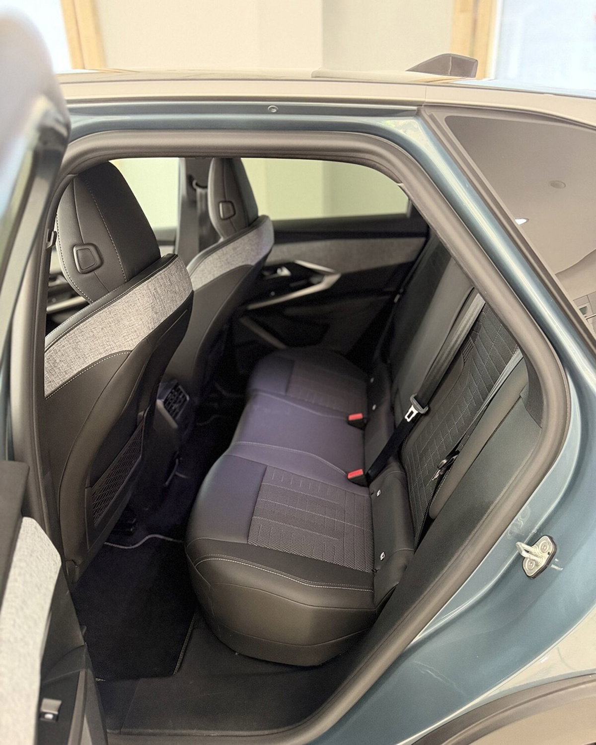 Peugeot 3008 1.2 hybrid GT Exclusive 145cv e-dcs6 (7)