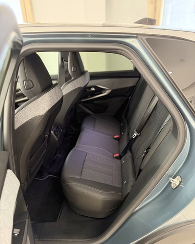 Peugeot 3008 1.2 hybrid GT Exclusive 145cv e-dcs6 (7)