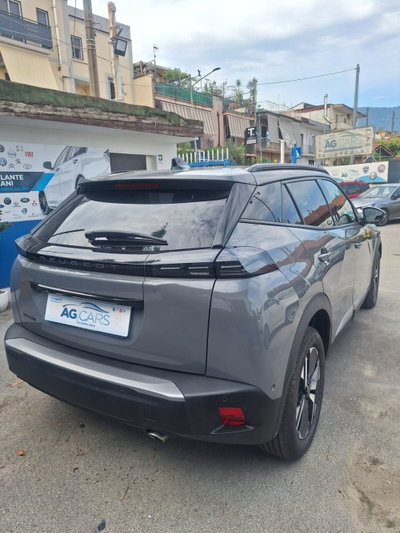 Peugeot 2008 BlueHDi 130 S&S EAT8 Allure Pack (4)