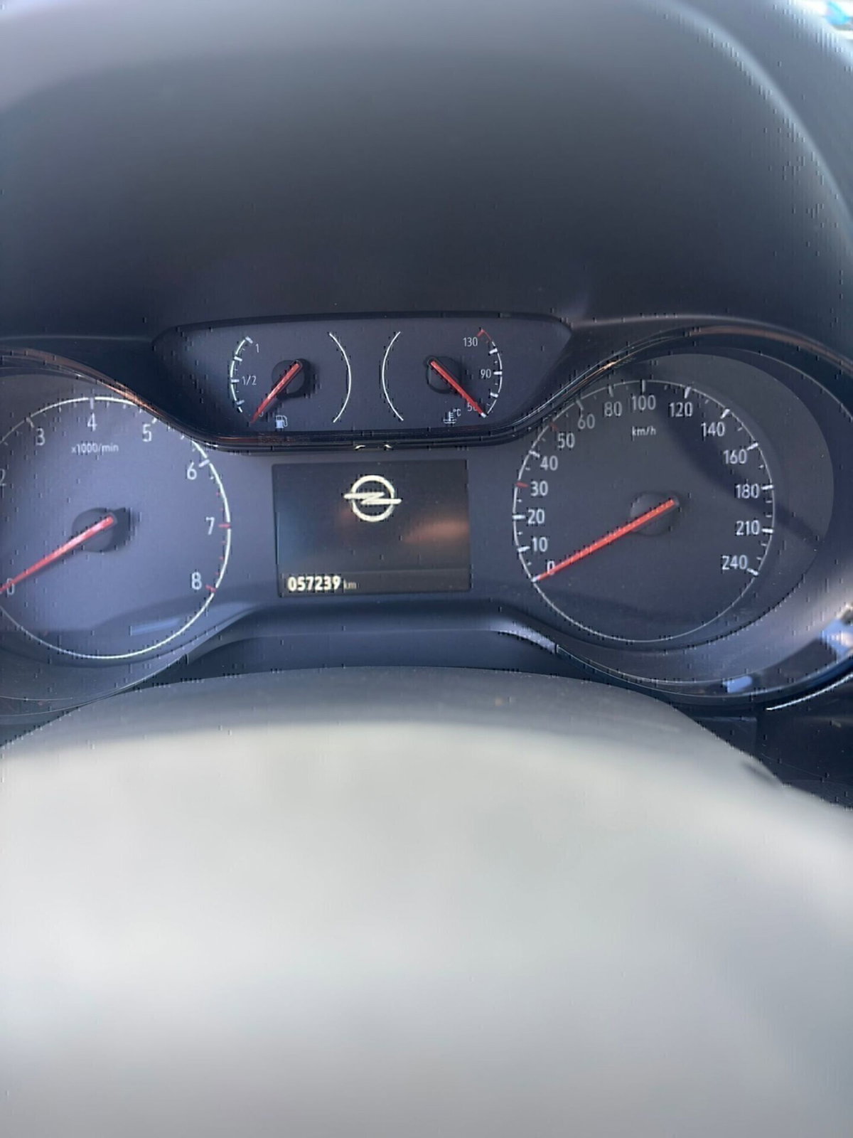 Opel Corsa 1.2 Elegance (16)