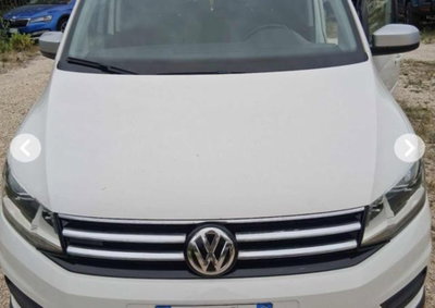 Volkswagen Caddy 2.0 TDI 122 CV 4MOTION Highline (7)