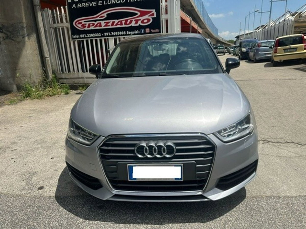 Audi A1 Sportback 1.6 TDI 116 CV S tronic Design (7)