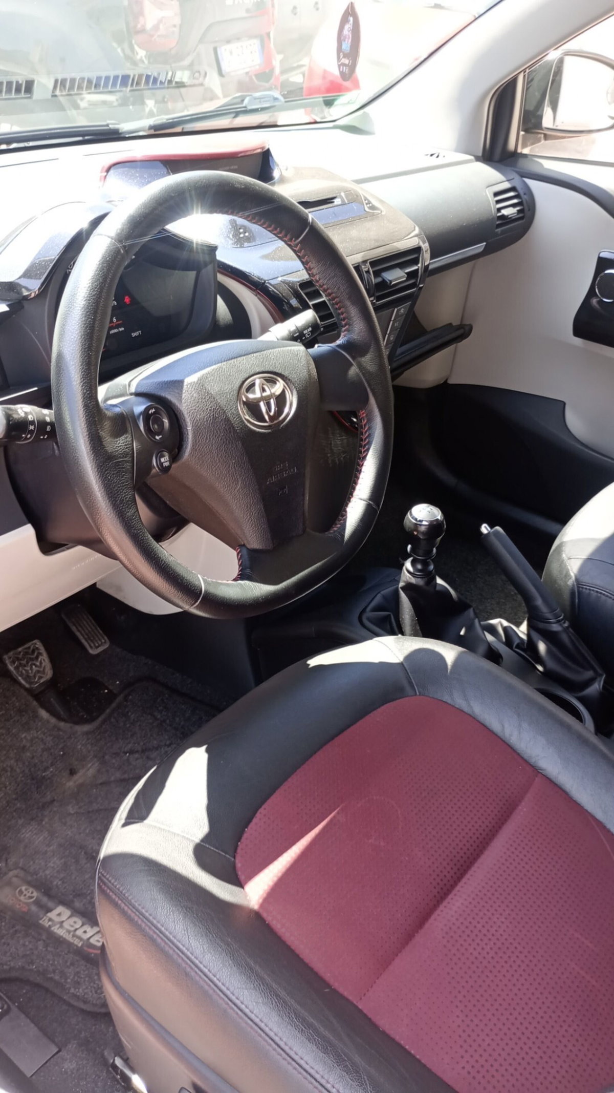 Toyota iQ 1.0 (8)