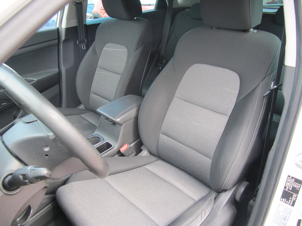 Hyundai Tucson 1.6 CRDi Exellence (16)