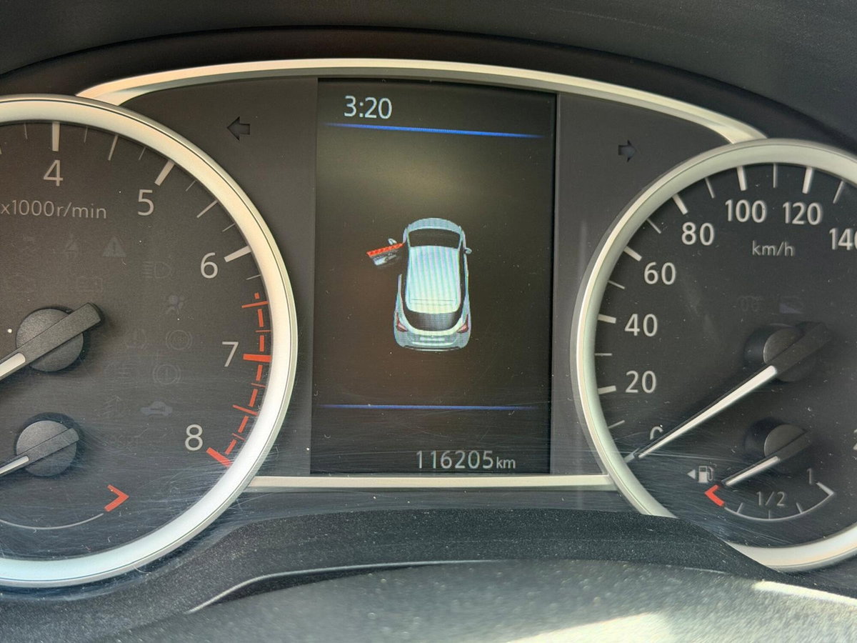 Nissan Micra IG 71 5 porte Acenta (9)