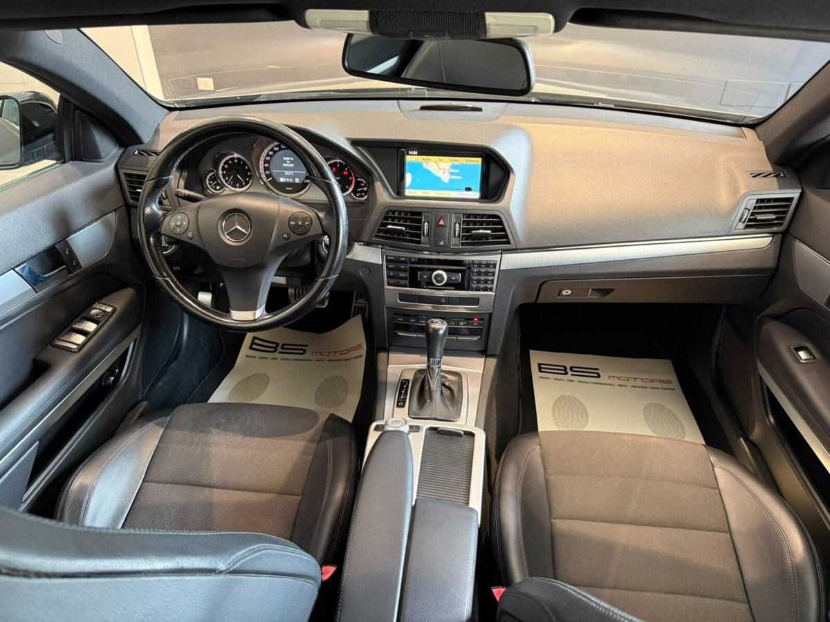 Mercedes-Benz Classe E Coupé 250 CDI Coupé BlueEFFICIENCY (11)