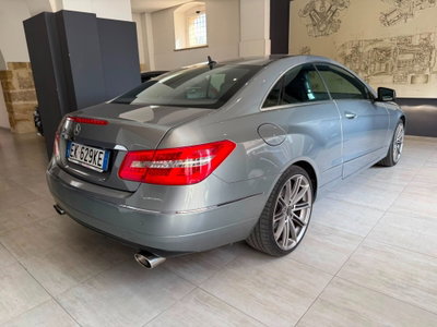 Mercedes-Benz Classe E Coupé 250 CDI Coupé BlueEFFICIENCY (5)
