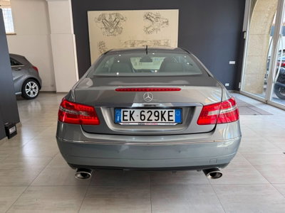 Mercedes-Benz Classe E Coupé 250 CDI Coupé BlueEFFICIENCY (6)
