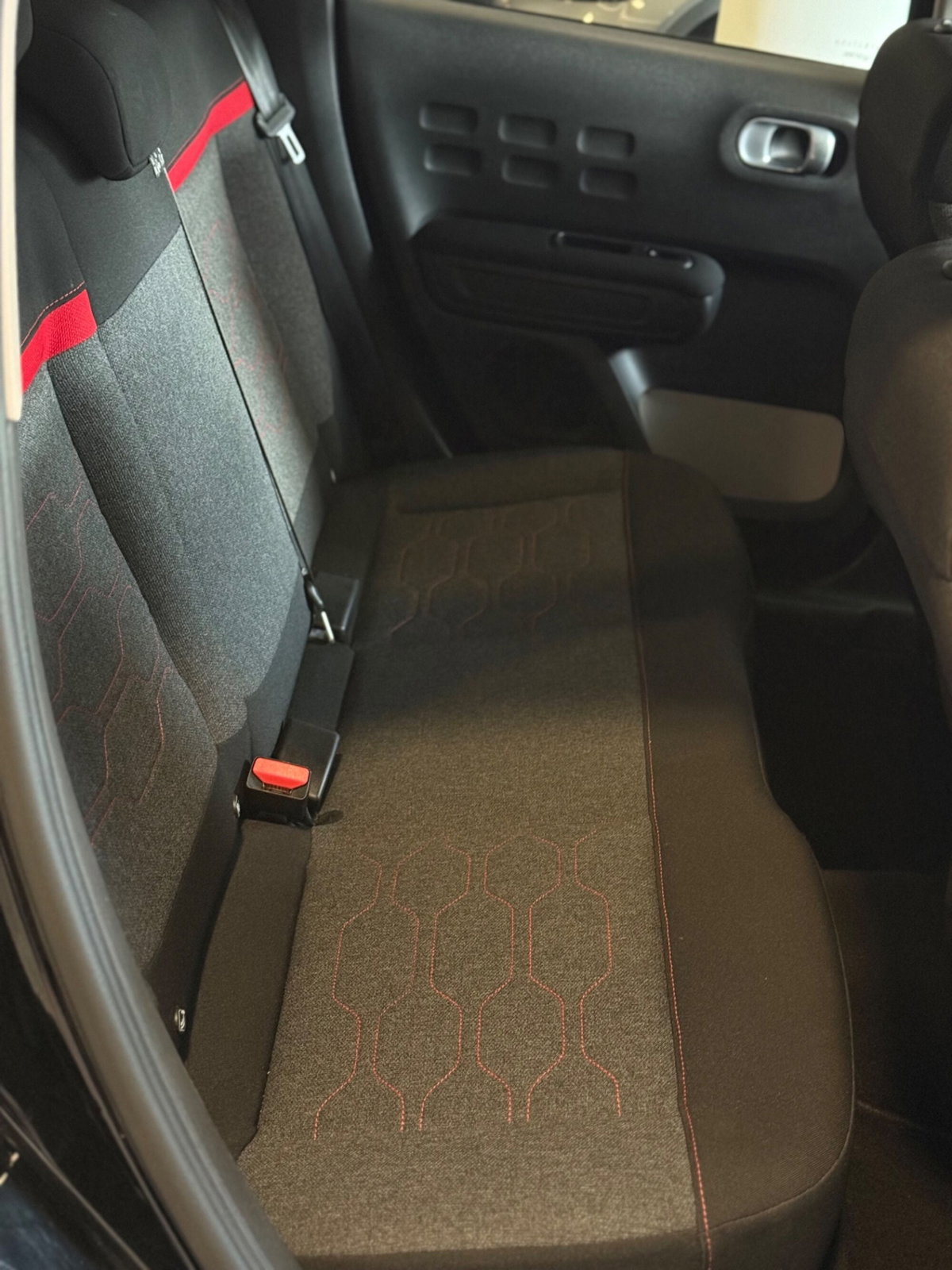 Citroen C3 BlueHDi 75 S&S Shine (10)