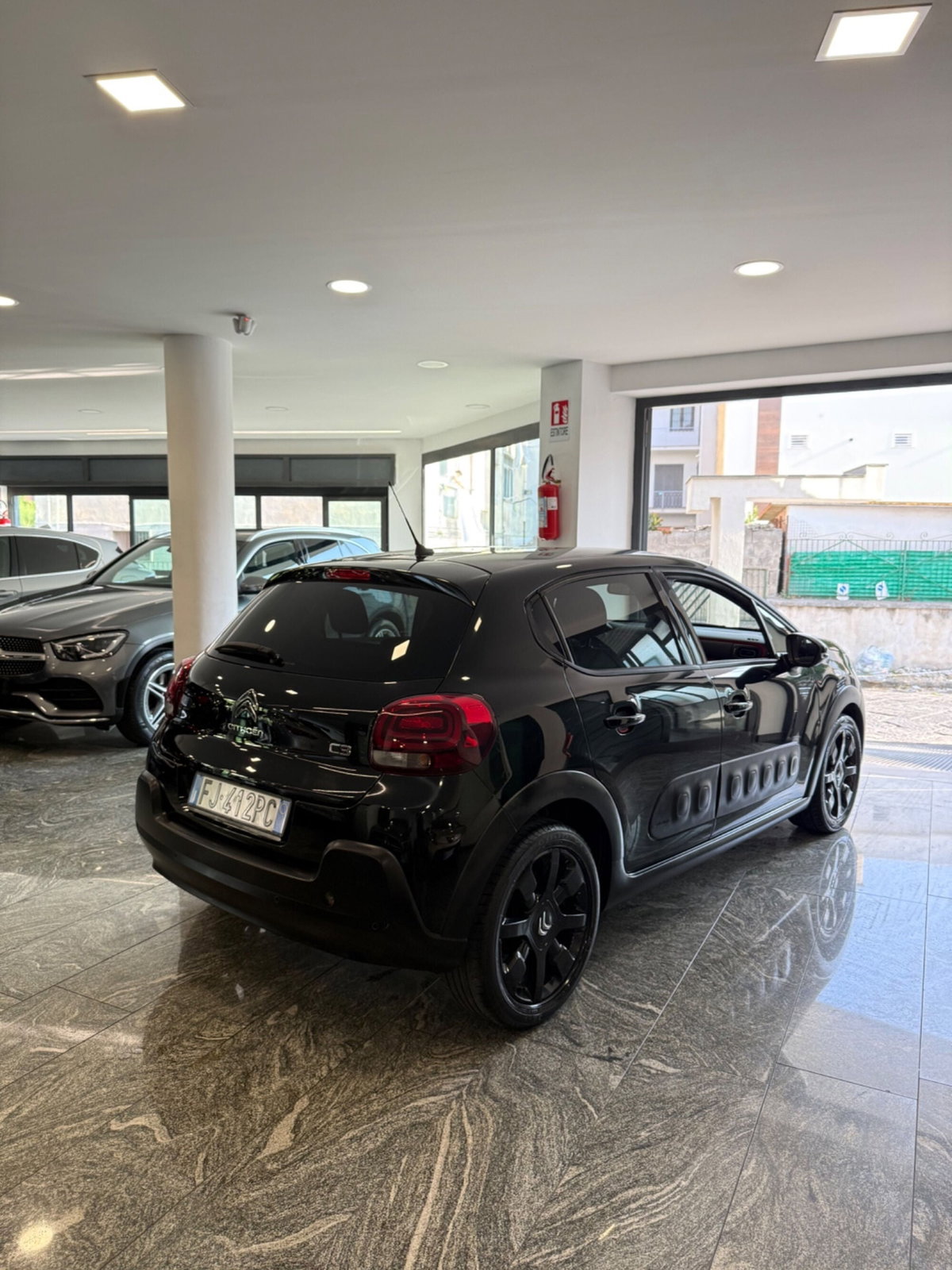 Citroen C3 BlueHDi 75 S&S Shine (4)