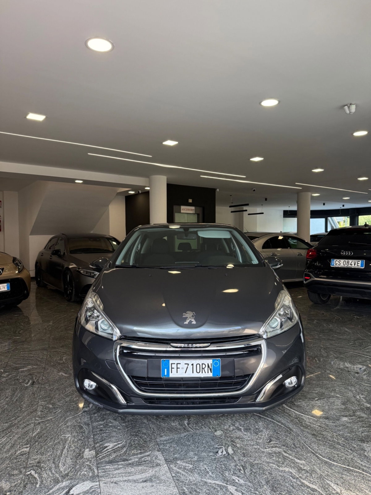 Peugeot 208 82 5 porte Active (2)