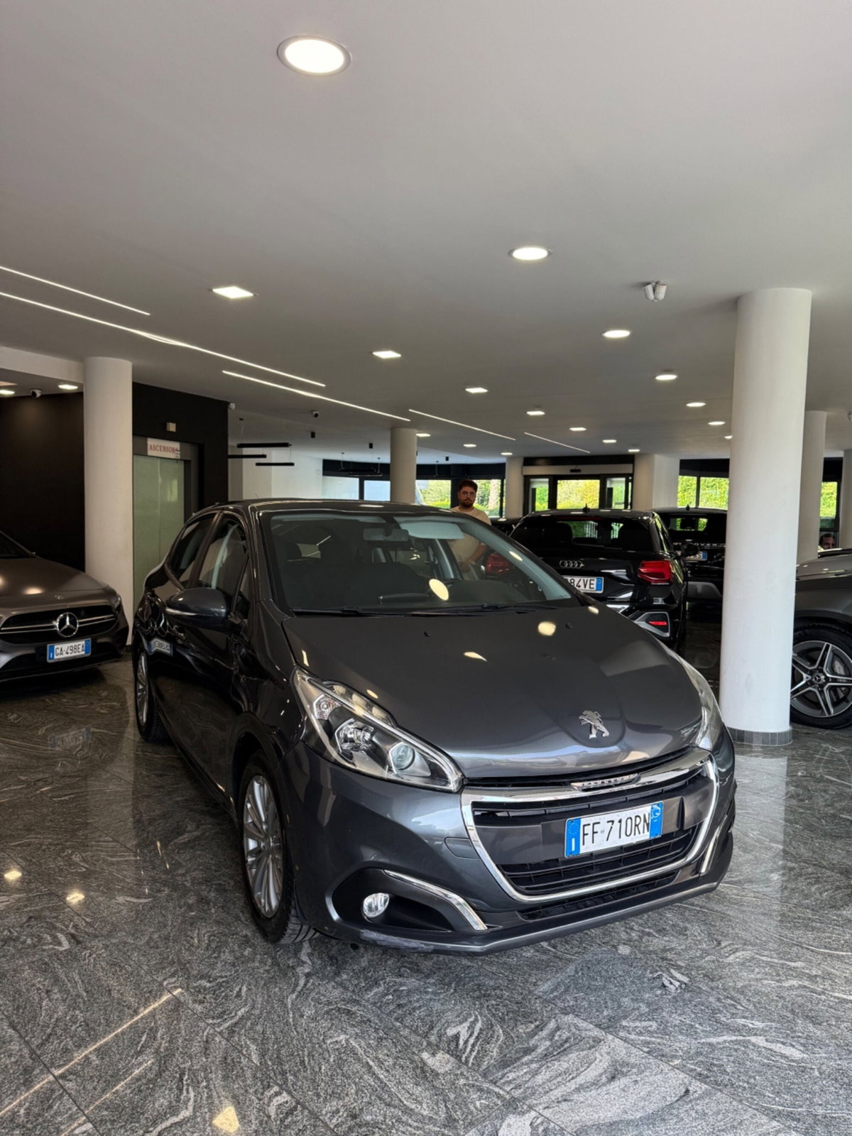 Peugeot 208 82 5 porte Active (3)