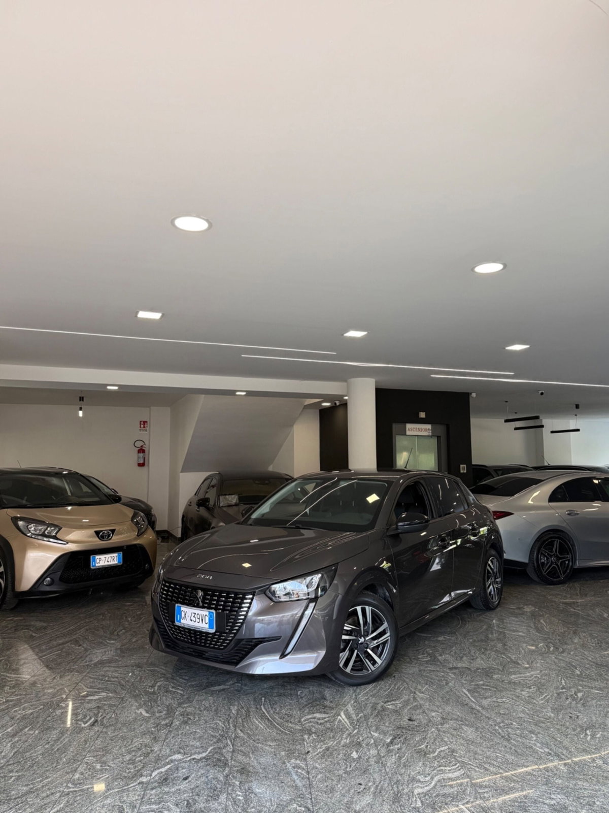 Peugeot 208 BlueHDi 100 Stop&Start 5 porte Allure