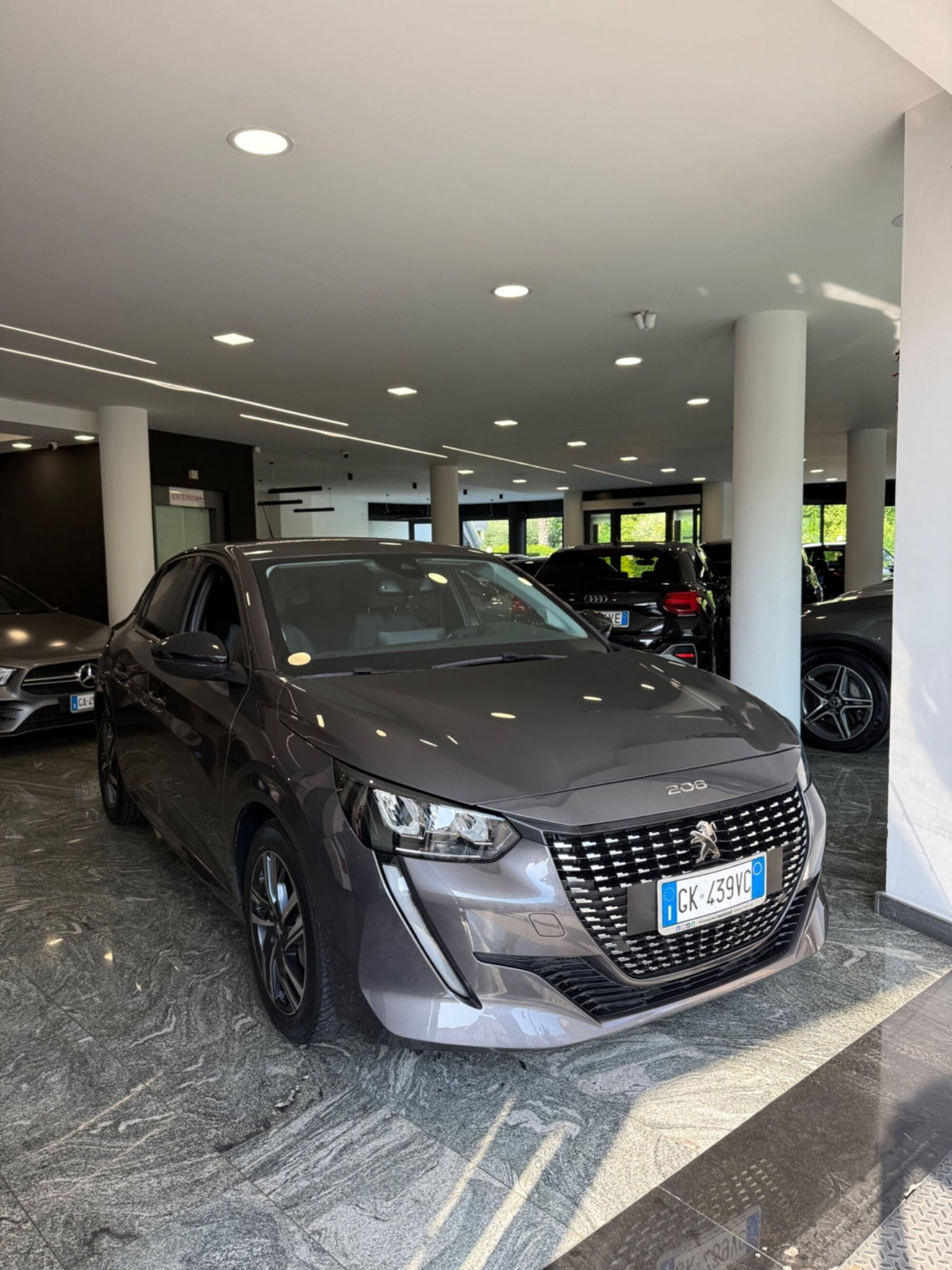 Peugeot 208 BlueHDi 100 Stop&Start 5 porte Allure (3)