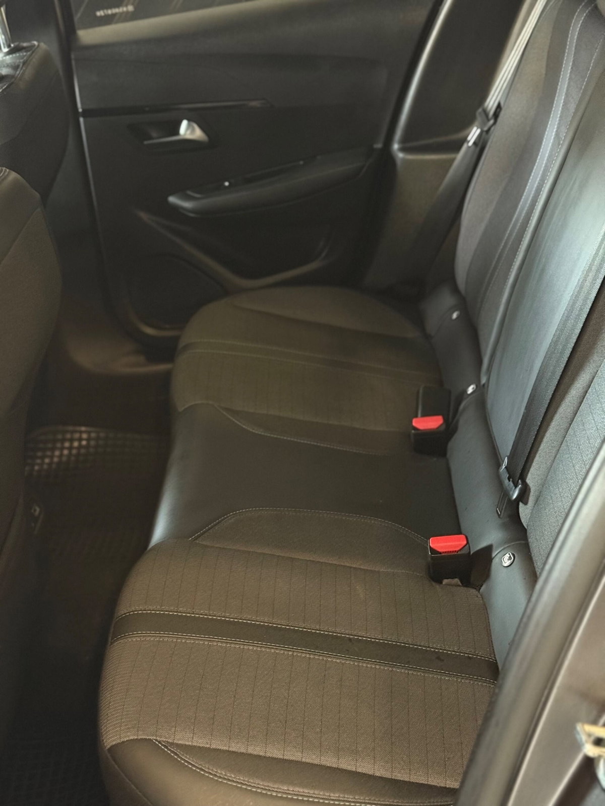 Peugeot 208 BlueHDi 100 Stop&Start 5 porte Allure (9)