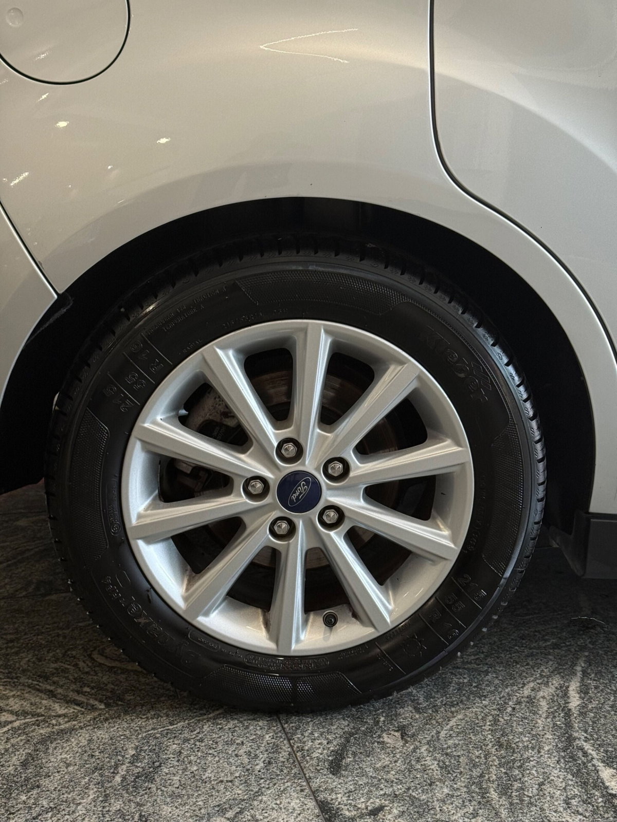 Ford C-Max 1.5 TDCi 95CV Start&Stop Business N1 (13)