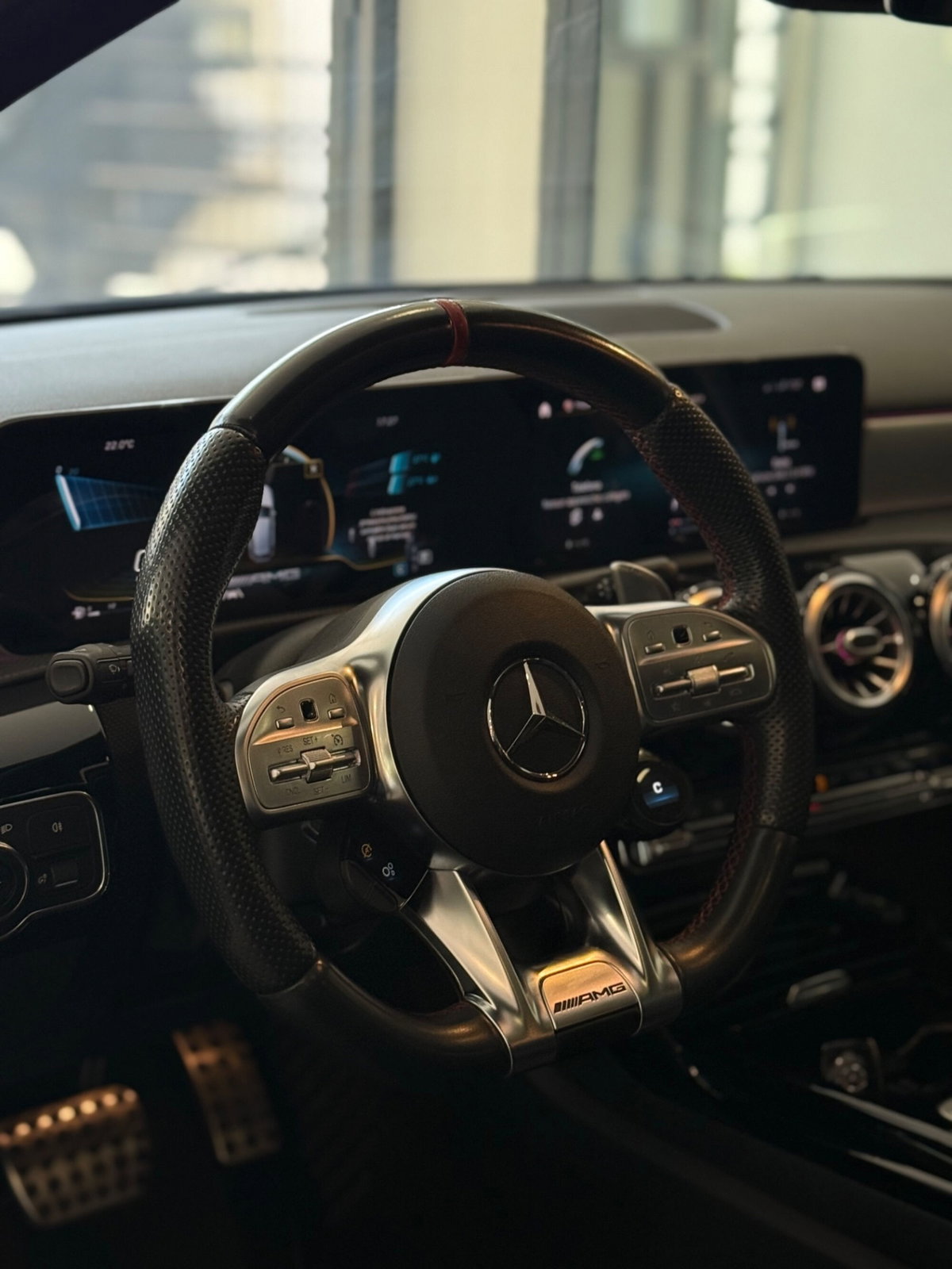 Mercedes-Benz Classe A 35 AMG 4Matic (15)
