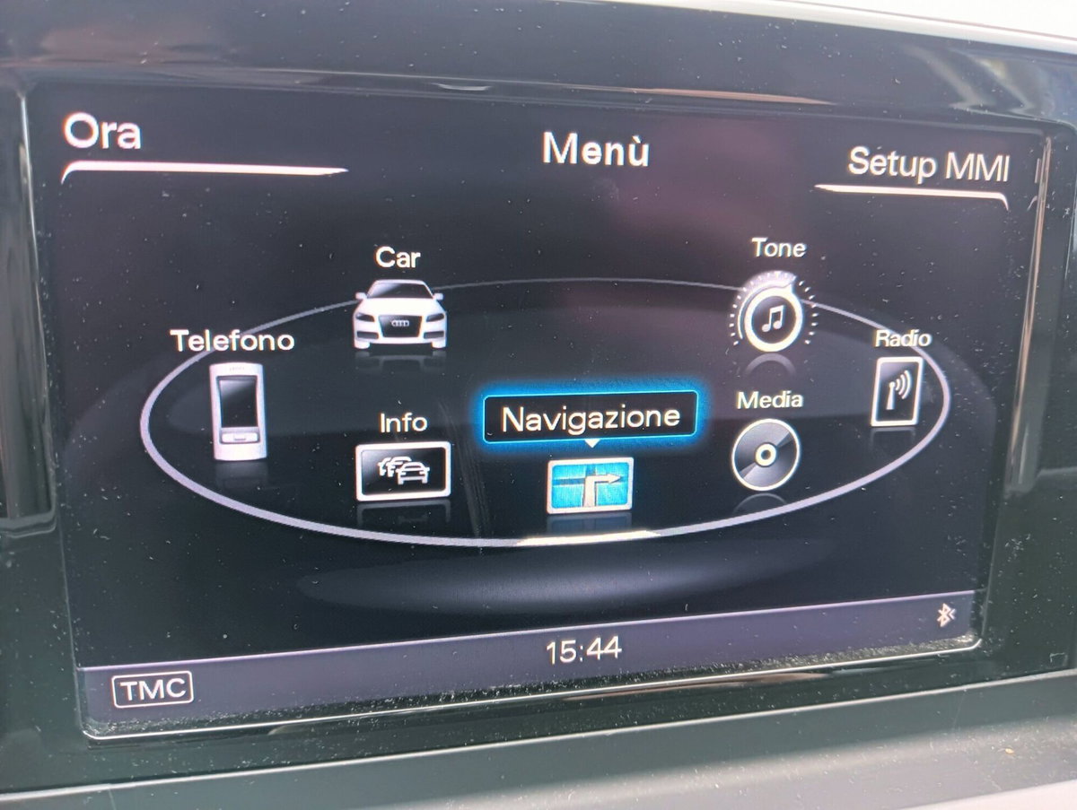 Audi Q3 2.0 TDI 150 CV S tronic S line Edition (18)