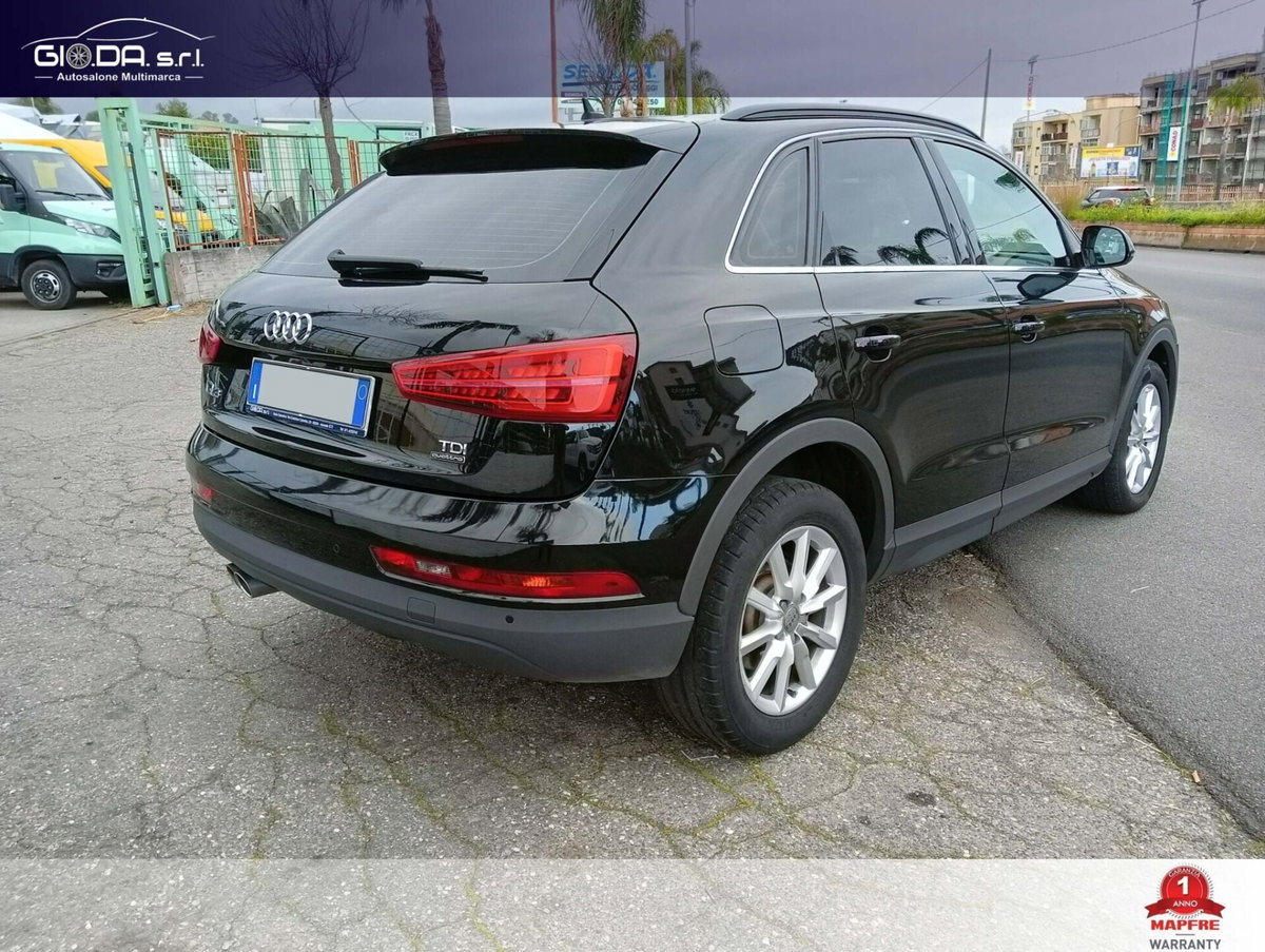 Audi Q3 2.0 TDI 150 CV S tronic S line Edition (4)