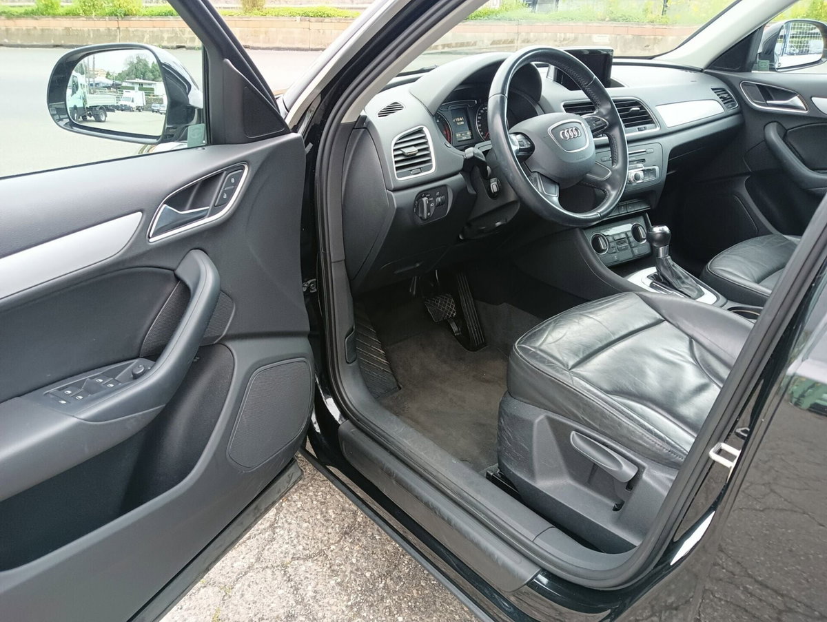 Audi Q3 2.0 TDI 150 CV S tronic S line Edition (7)