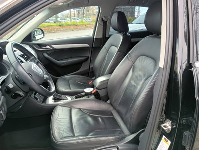 Audi Q3 2.0 TDI 150 CV S tronic S line Edition (8)