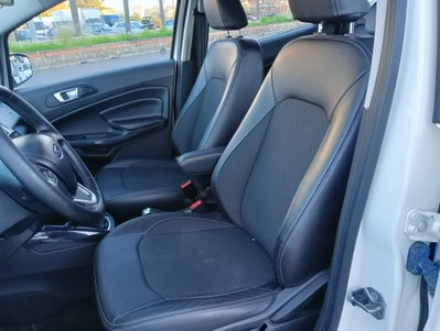 Ford EcoSport 1.5 TDCi 95 CV Titanium (8)