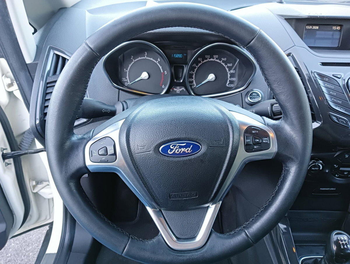 Ford EcoSport 1.5 TDCi 95 CV Titanium (9)