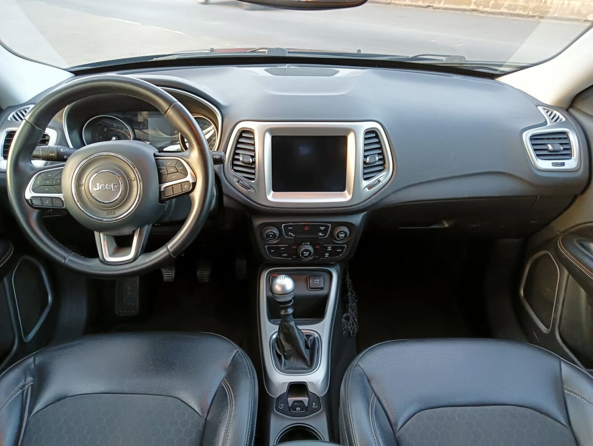 Jeep Compass 1.6 Multijet II 2WD Limited (11)