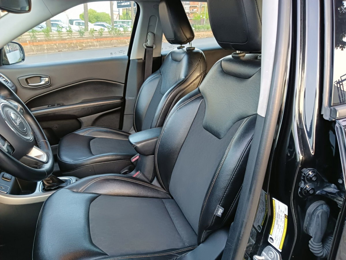 Jeep Compass 1.6 Multijet II 2WD Limited (8)