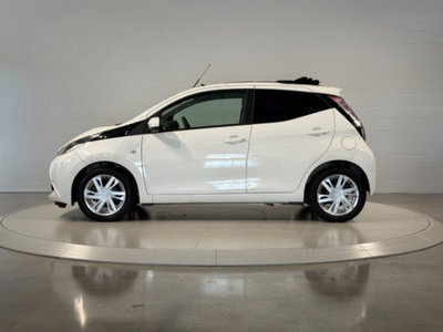 Toyota Aygo 1.0 VVT-i 69 CV 5 porte x-wave TSS MMT (2)
