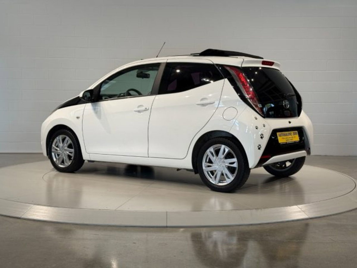 Toyota Aygo 1.0 VVT-i 69 CV 5 porte x-wave TSS MMT (3)