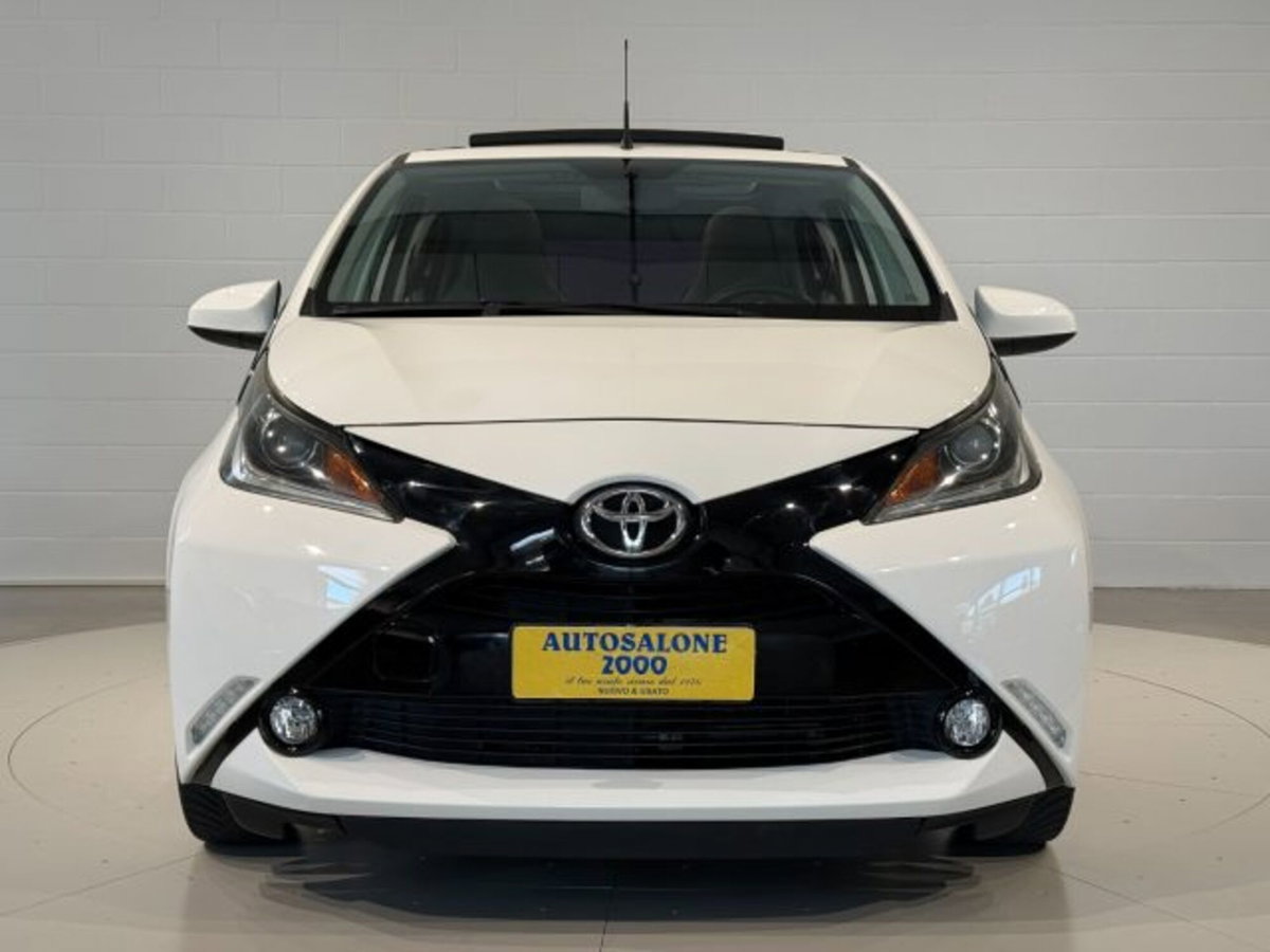 Toyota Aygo 1.0 VVT-i 69 CV 5 porte x-wave TSS MMT (9)