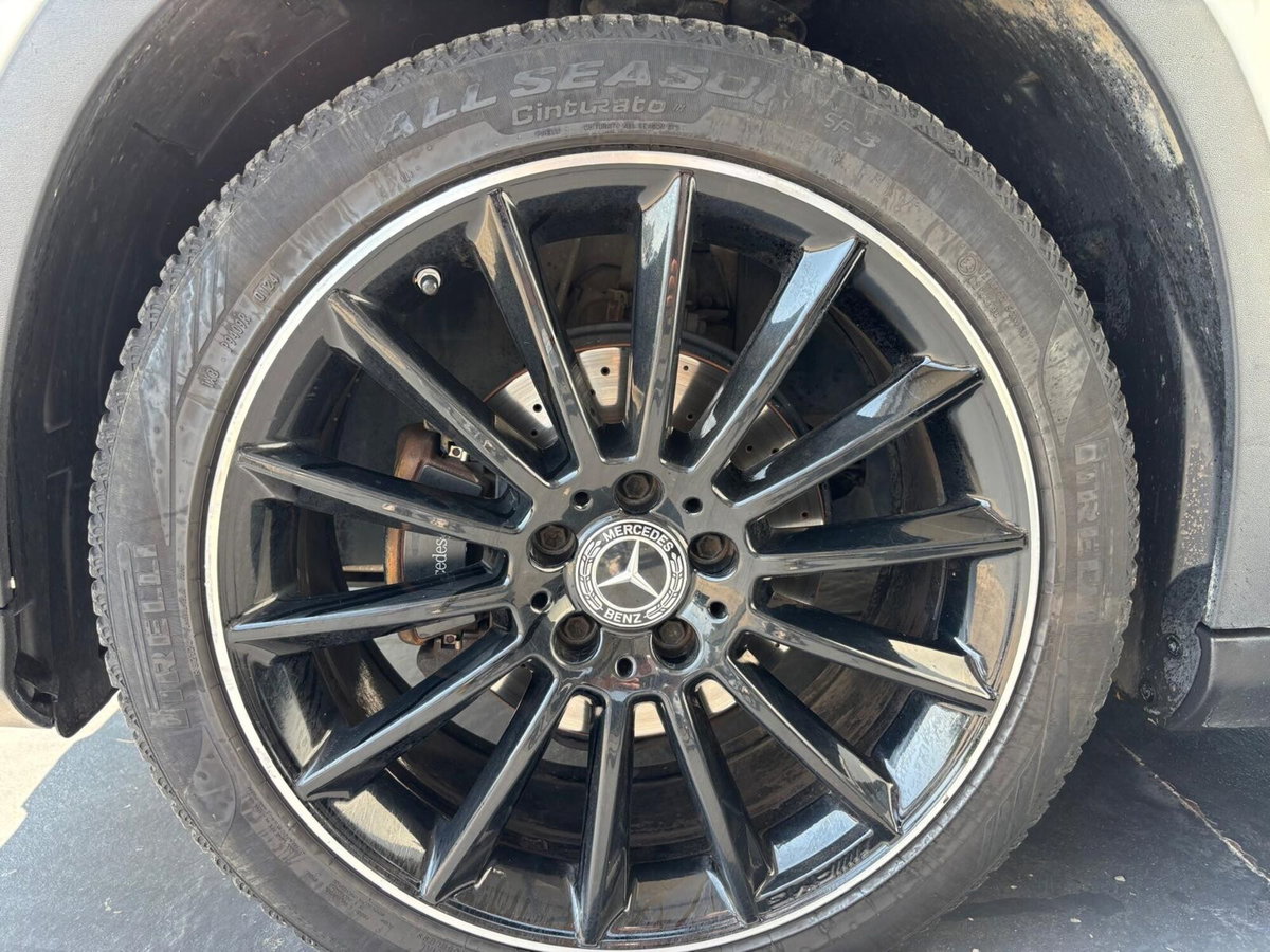 Mercedes-Benz GLA SUV 200 d Automatic Premium (18)