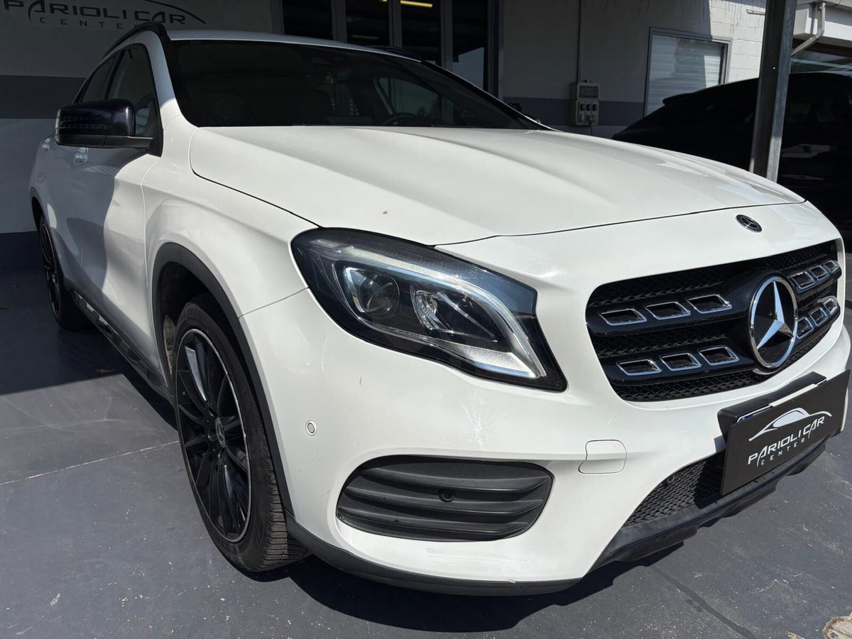 Mercedes-Benz GLA SUV 200 d Automatic Premium (9)