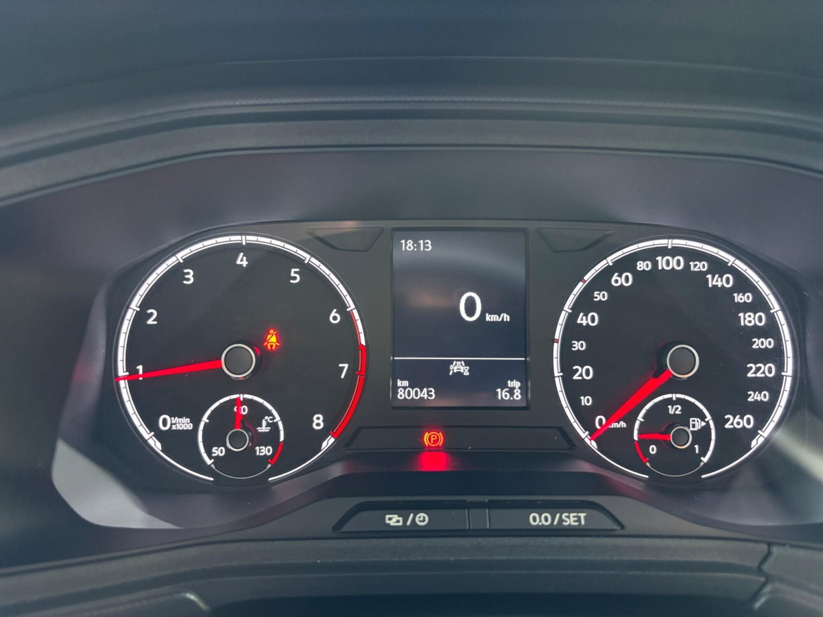 Volkswagen T-Cross 1.0 TSI Style BMT (11)