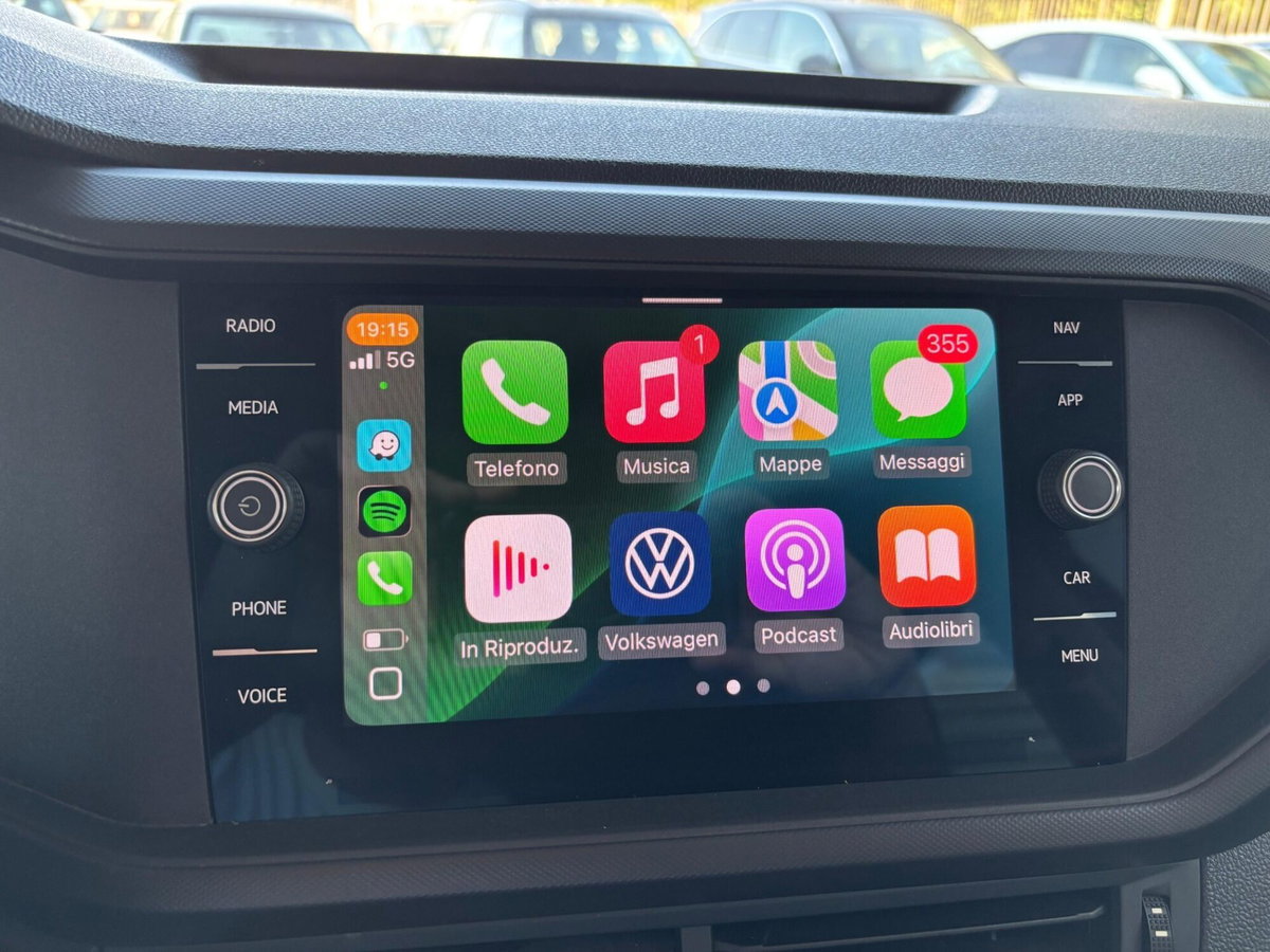 Volkswagen T-Cross 1.0 TSI Style BMT (13)
