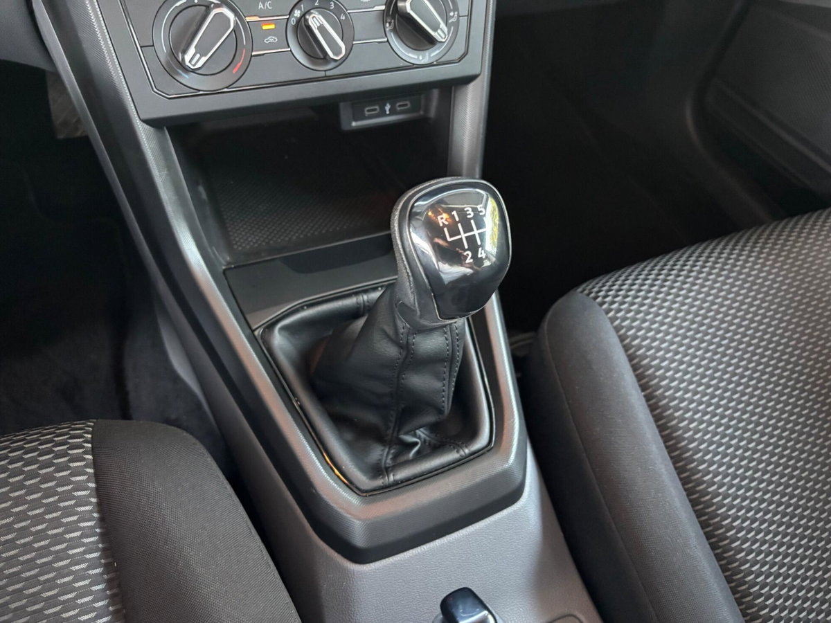 Volkswagen T-Cross 1.0 TSI Style BMT (15)