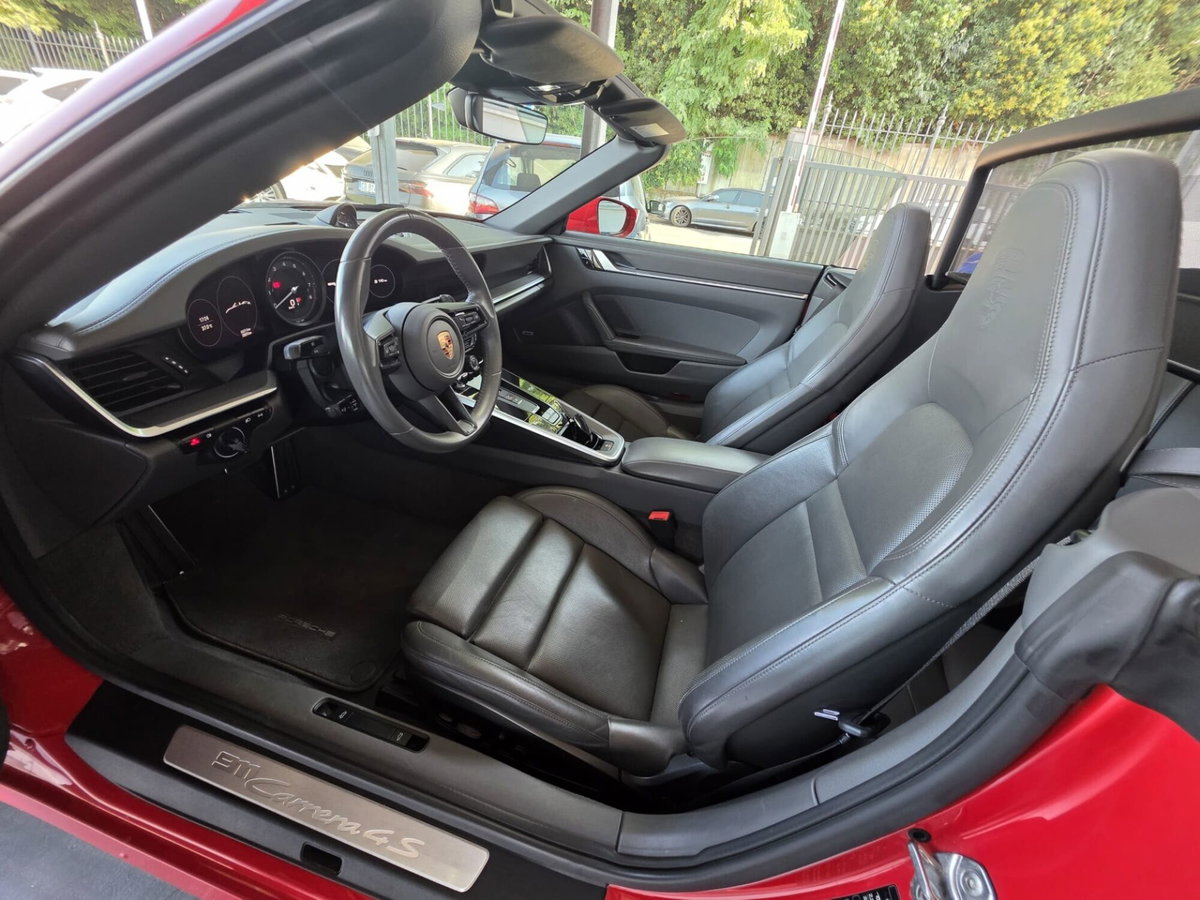 Porsche 911 Cabrio Cabrio 3.0 Carrera 4S (13)