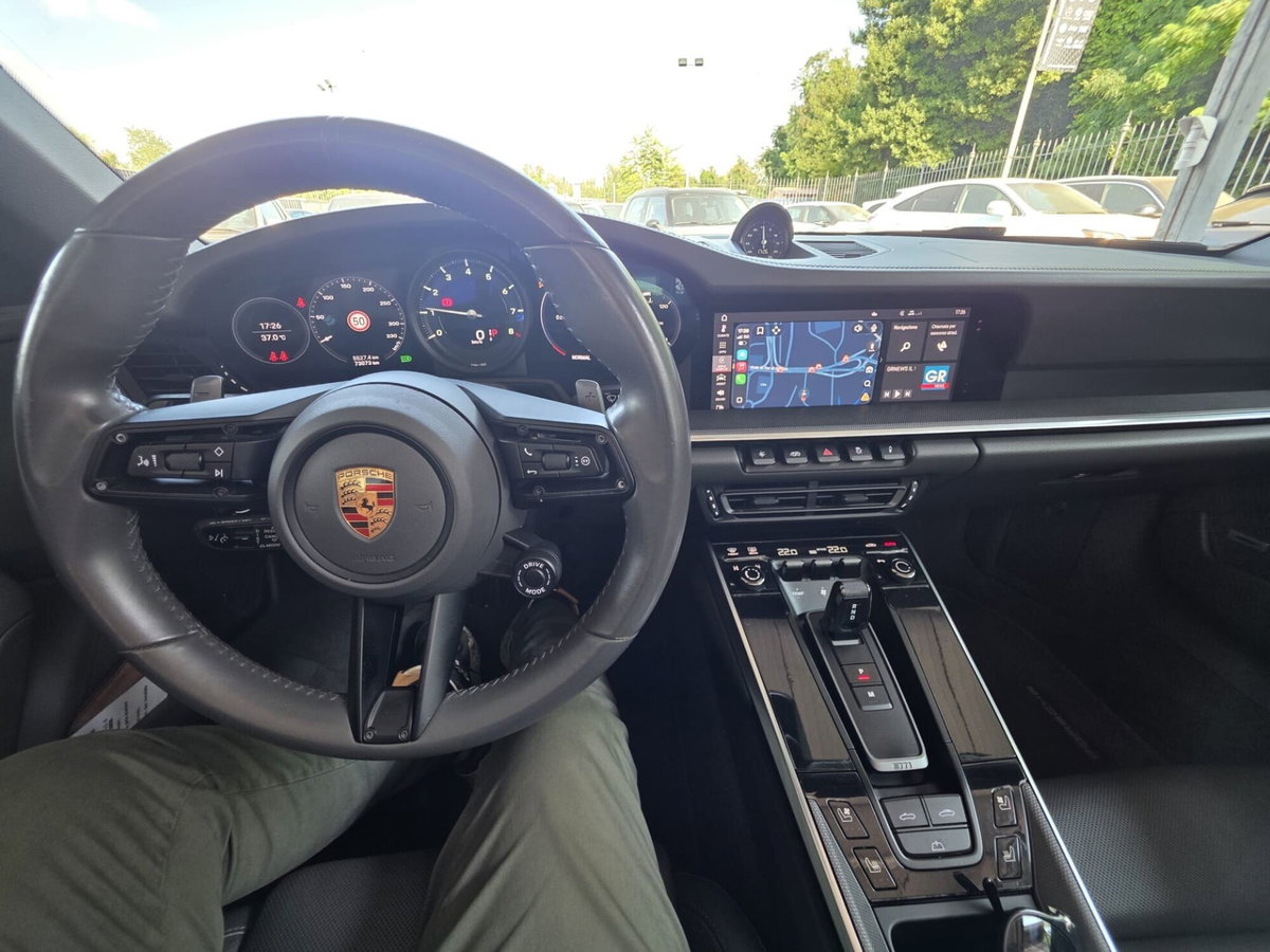 Porsche 911 Cabrio Cabrio 3.0 Carrera 4S (15)