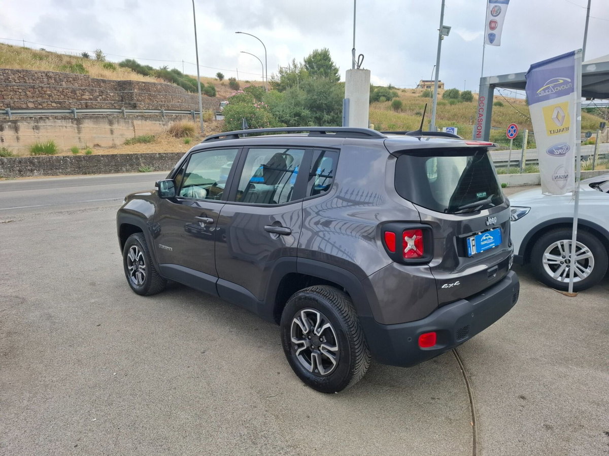 Jeep Renegade 2.0 Mjt 140CV 4WD Active Drive Longitude (3)